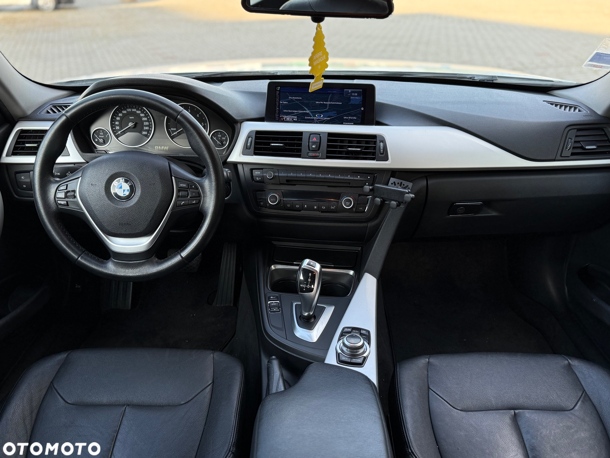 BMW Seria 3 - 25