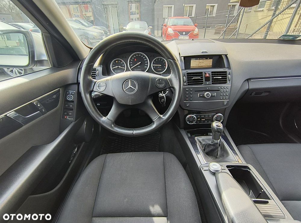 Mercedes-Benz Klasa C 180 Kompressor Elegance - 28