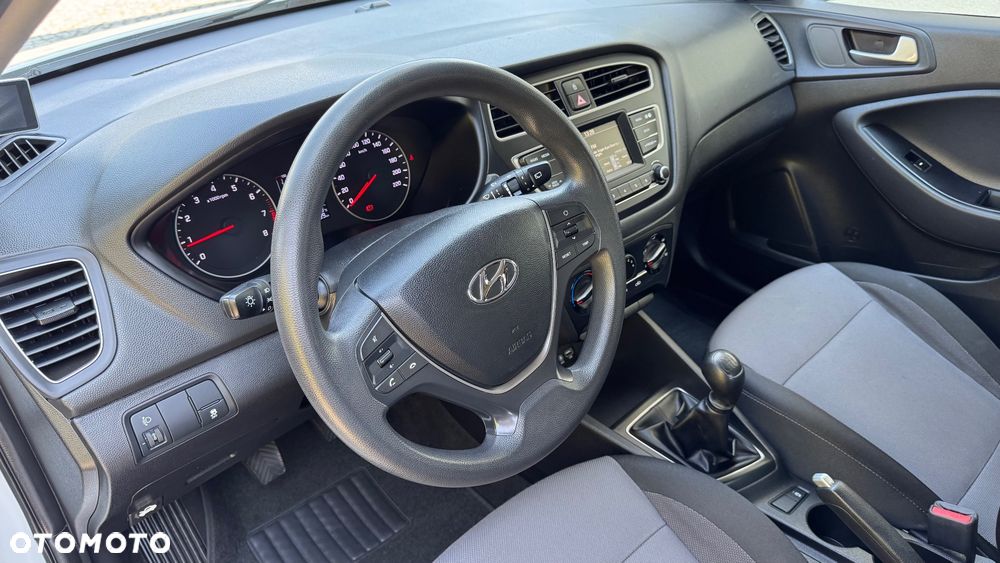 Hyundai i20 1.2 Classic Plus - 40