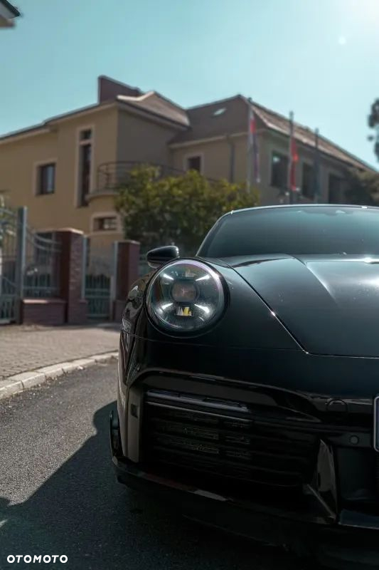 Porsche 911 Turbo S - 6