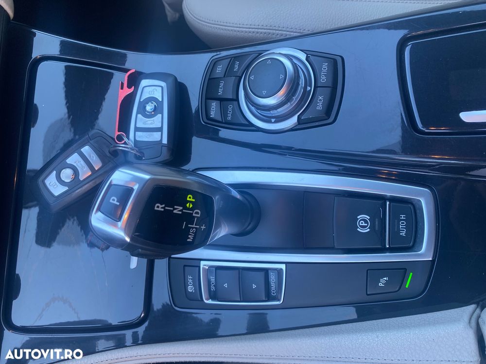 BMW Seria 5 520d - 18