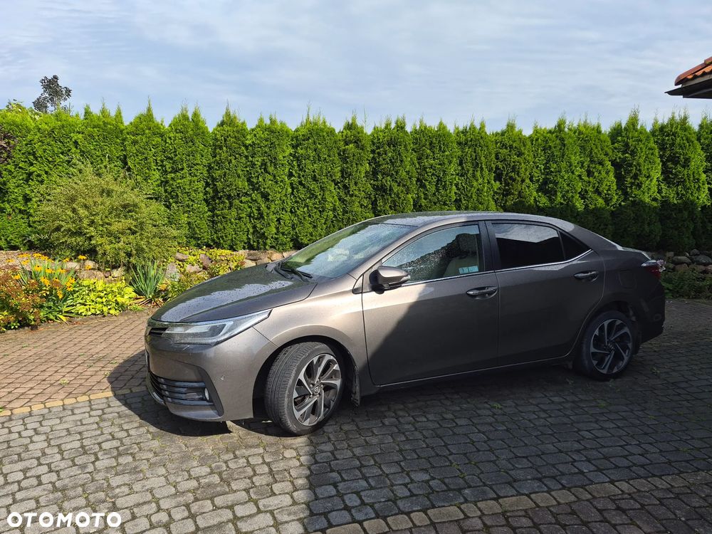 Toyota Corolla 1.6 Prestige MS EU6 - 1