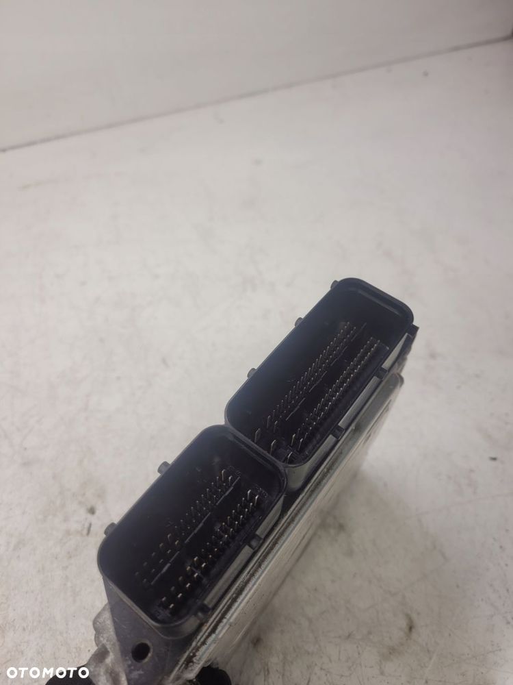 STEROWNIK SILNIKA AUDI A3 8P VW 1,8 TFS 8P7907115H - 3