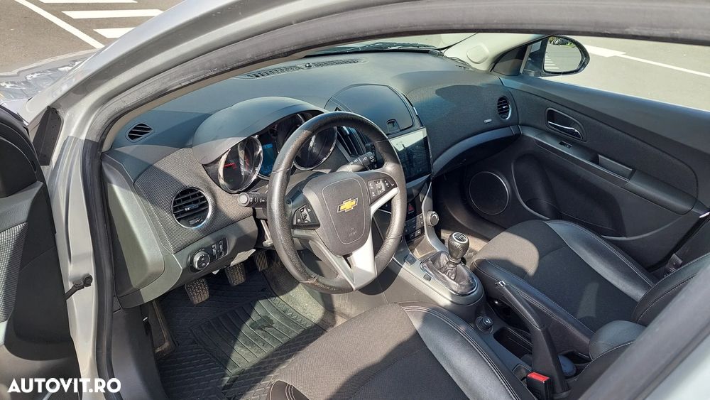 Chevrolet Cruze 1.4 Turbo LTZ - 20