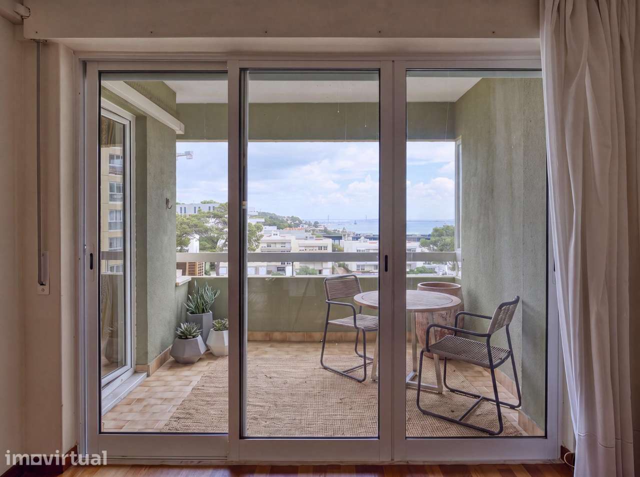 Apartamento T2 com vista rio em Paço de Arcos, Oeiras - Grande imagem: 4/27
