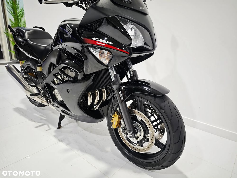 Honda CBF - 7
