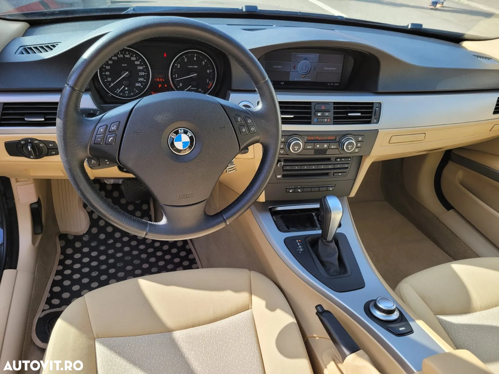 BMW Seria 3 320i Touring Aut. Edition Exclusive - 14