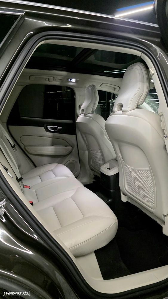 Volvo XC 60 2.0 T6 PHEV Inscription AWD - 16