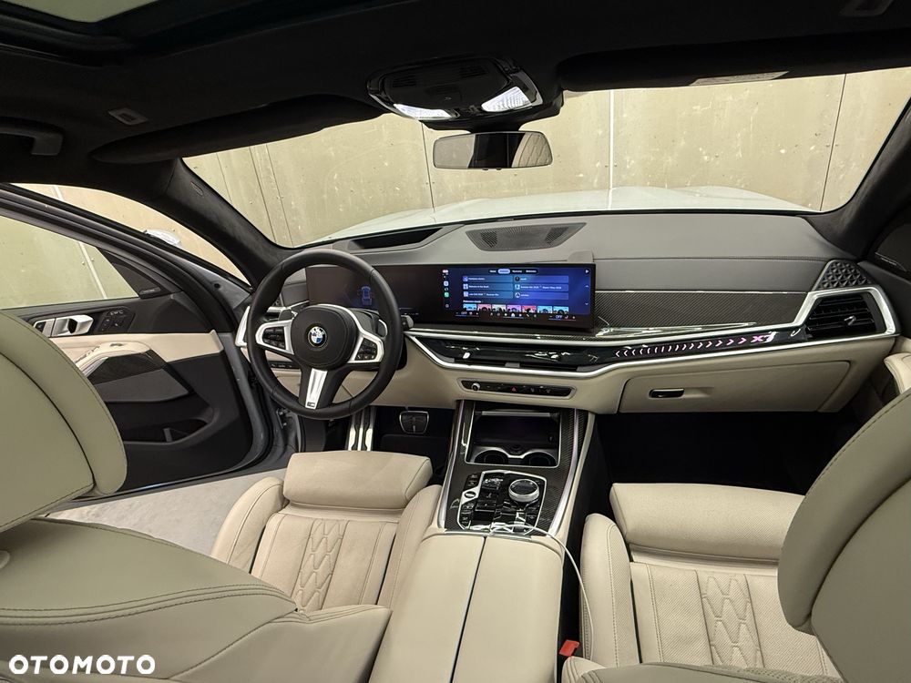 BMW X7 - 6