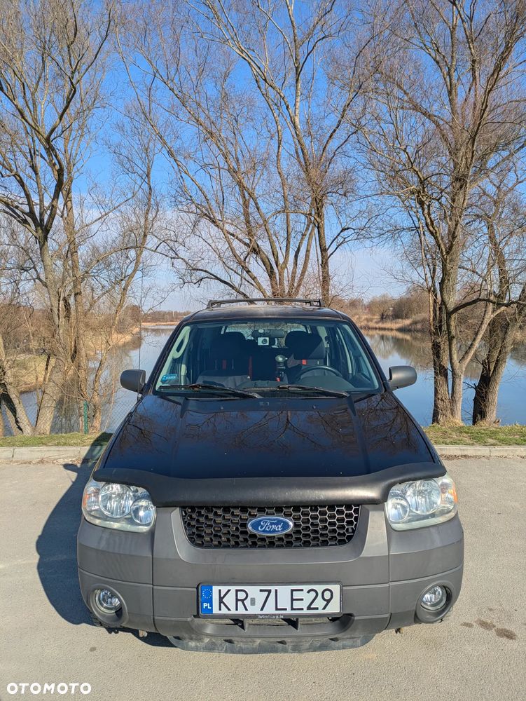 Ford Escape 2.3 XLS - 4