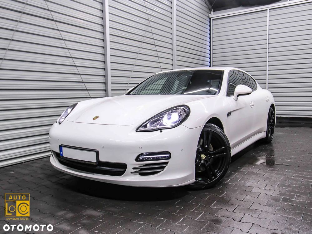 Porsche Panamera Platinum Edition - 3