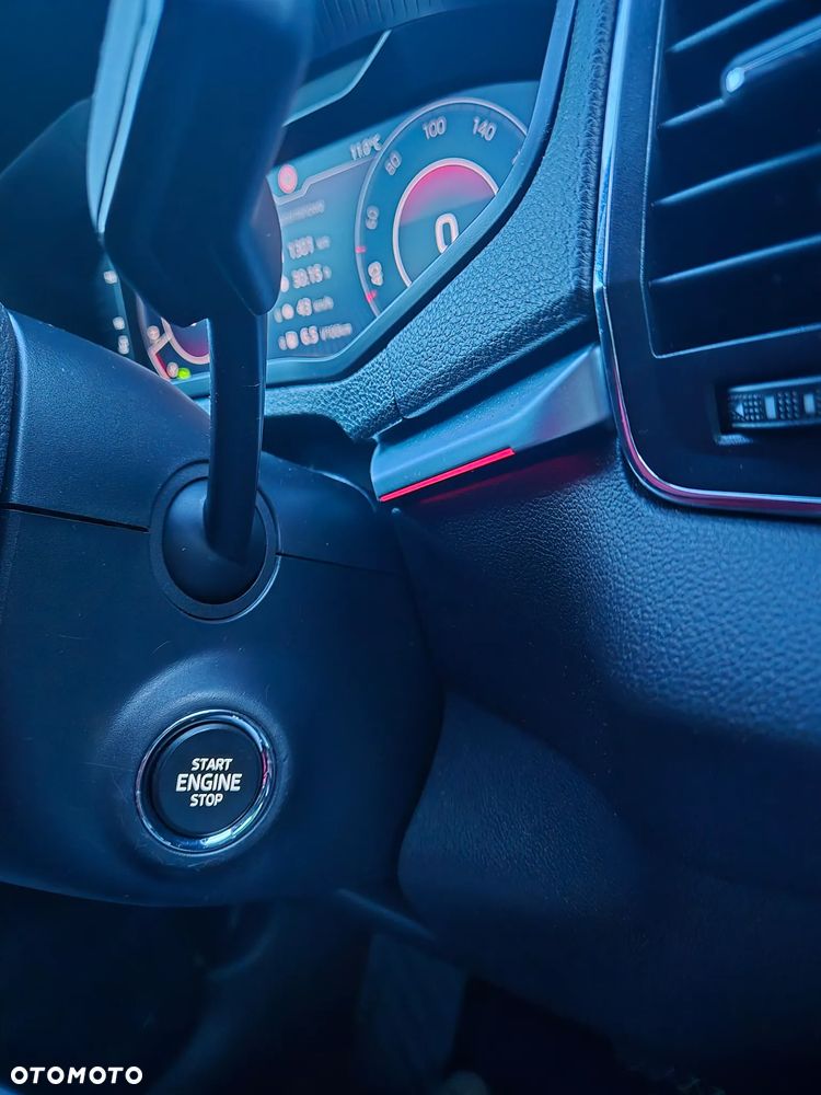 Skoda Karoq 1.6 TDI SCR DSG Style - 24