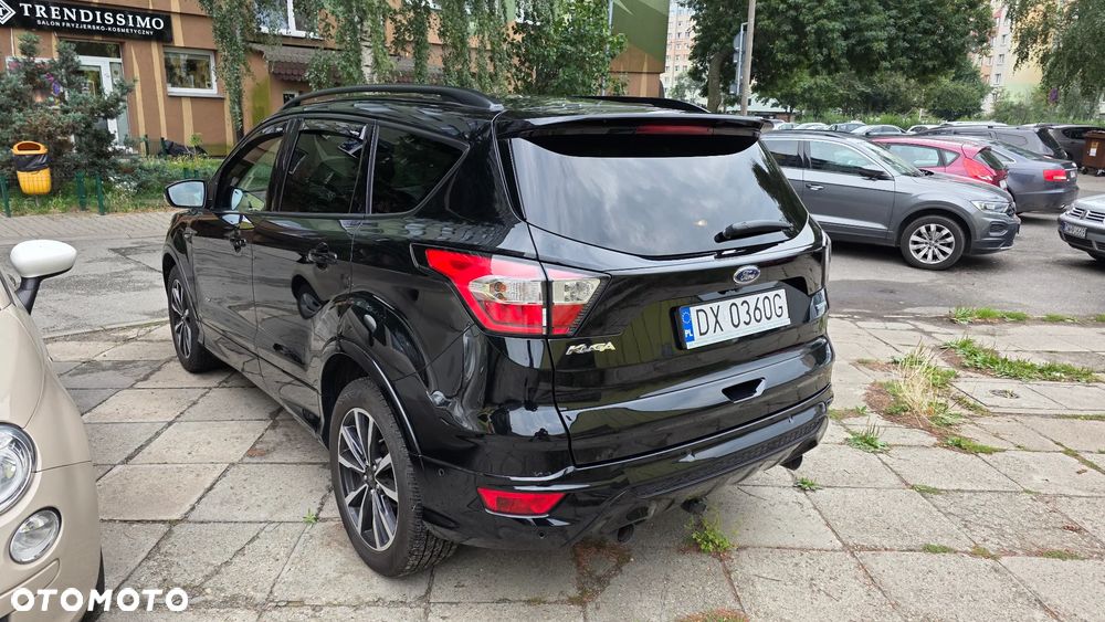 Ford Kuga - 31
