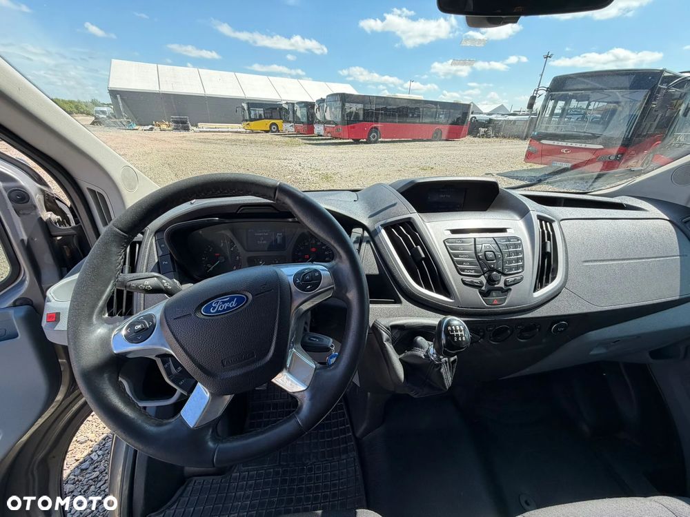 Ford Transit - 23