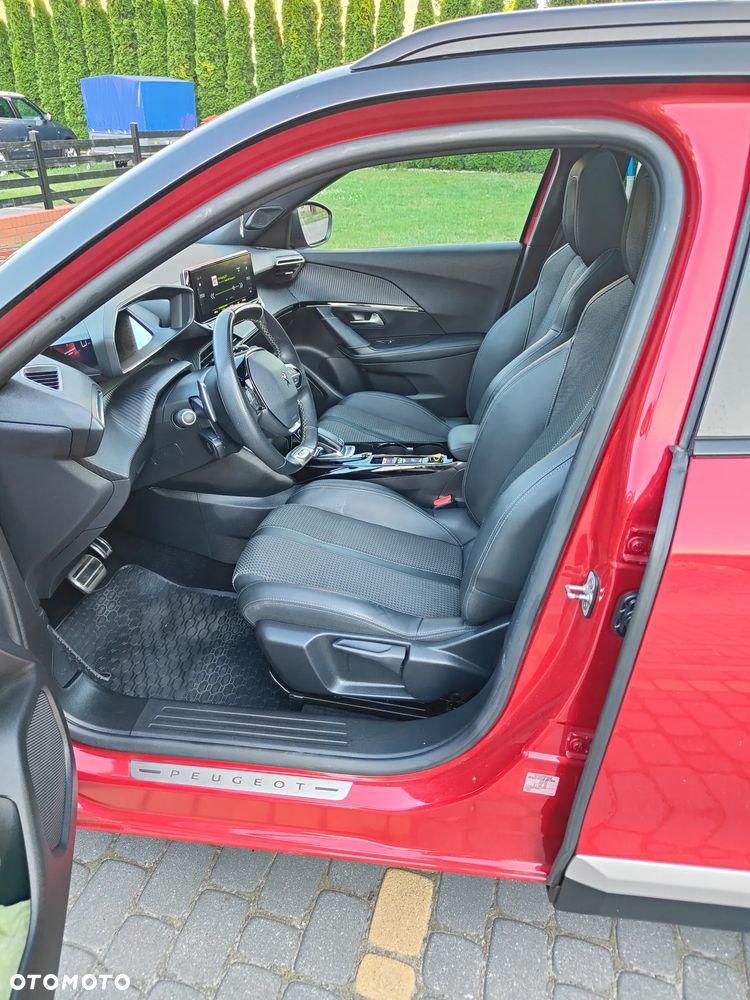 Peugeot 2008 1.5 BlueHDi GT Line S&S EAT8 - 14