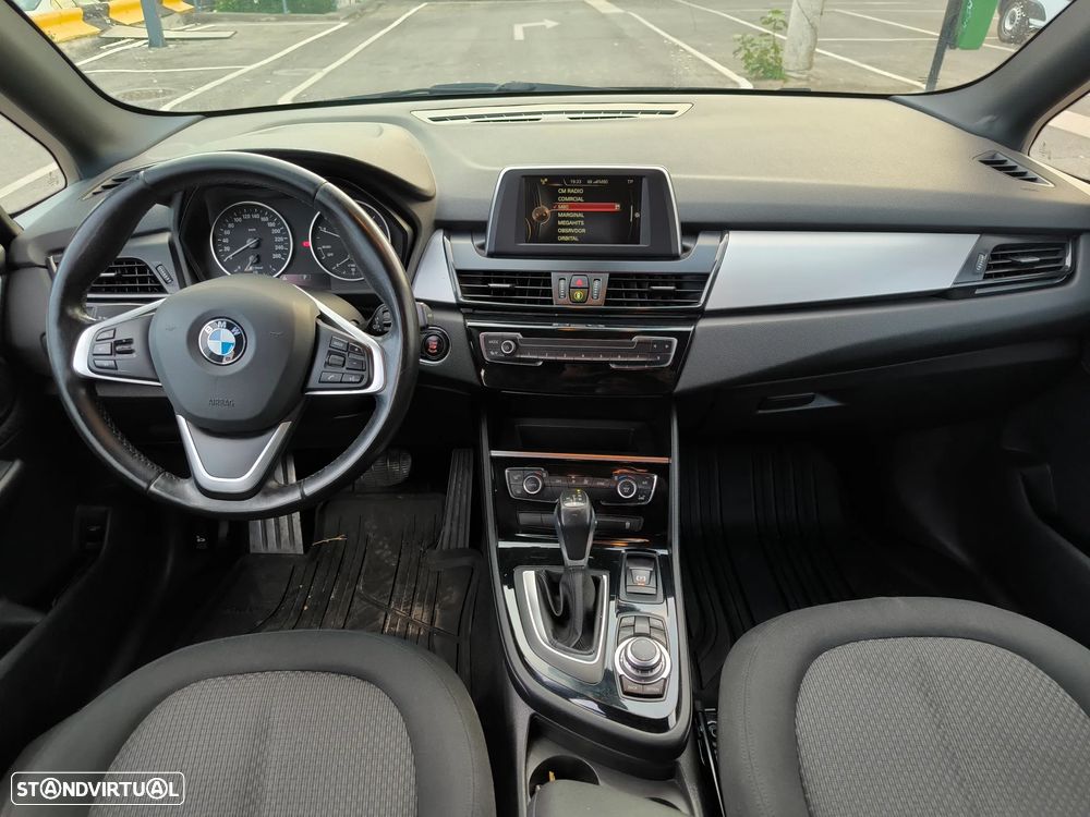 BMW 216 Active Tourer d Line Luxury Auto - 8
