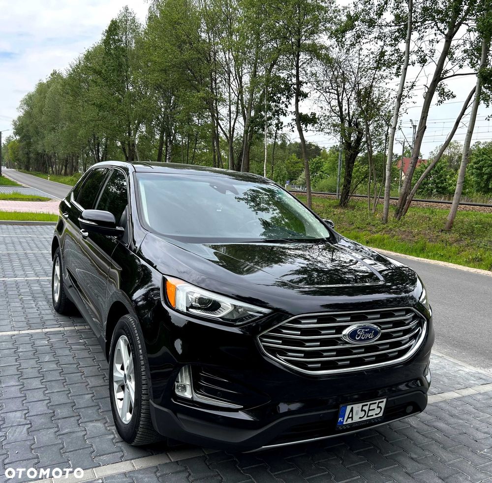 Ford Edge - 1