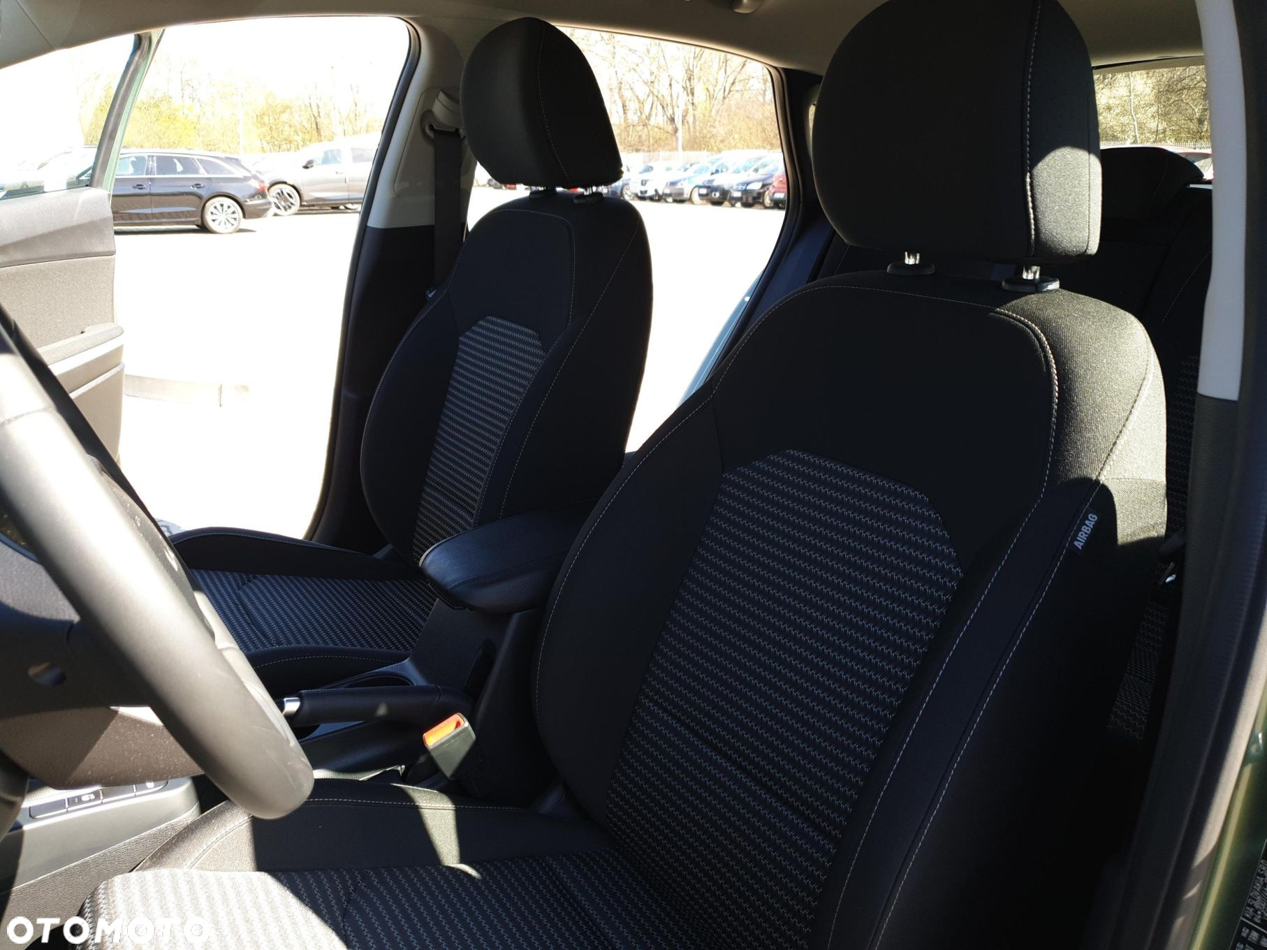 Kia Ceed 1.5 T-GDI M - 11