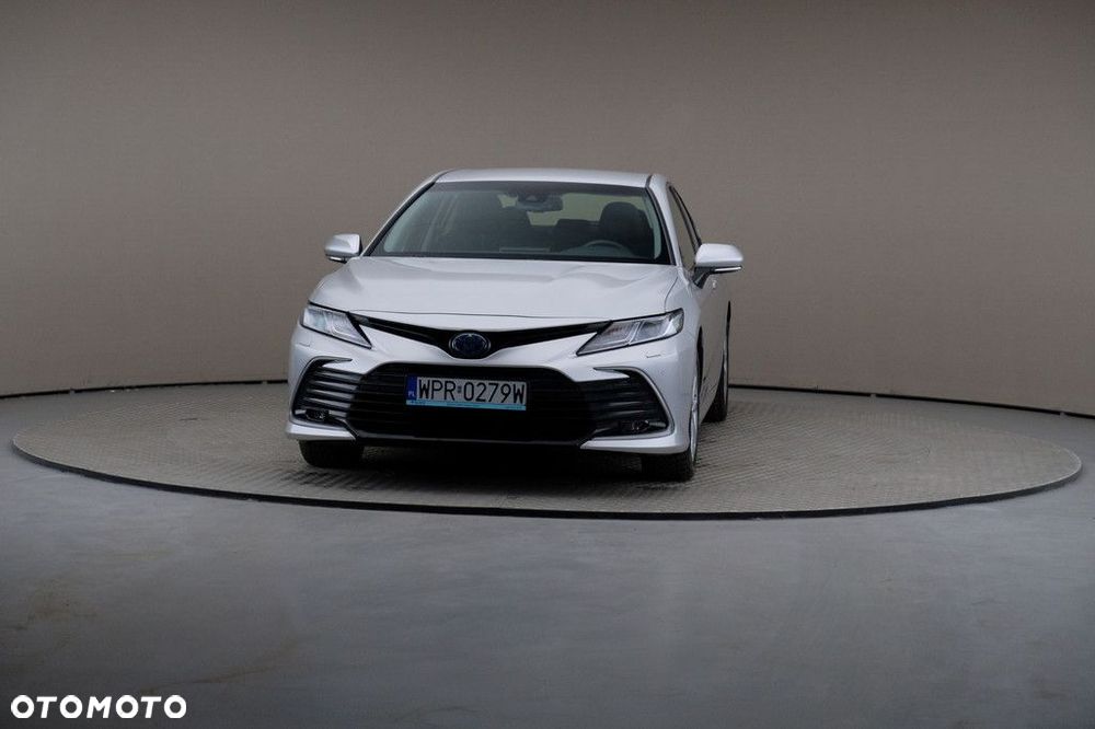 Toyota Camry 2.5 Hybrid Comfort CVT - 3
