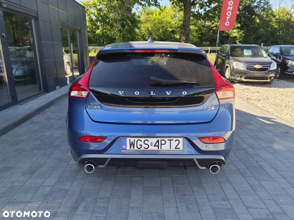 Volvo V40 T3 Geartronic RDesign - 4