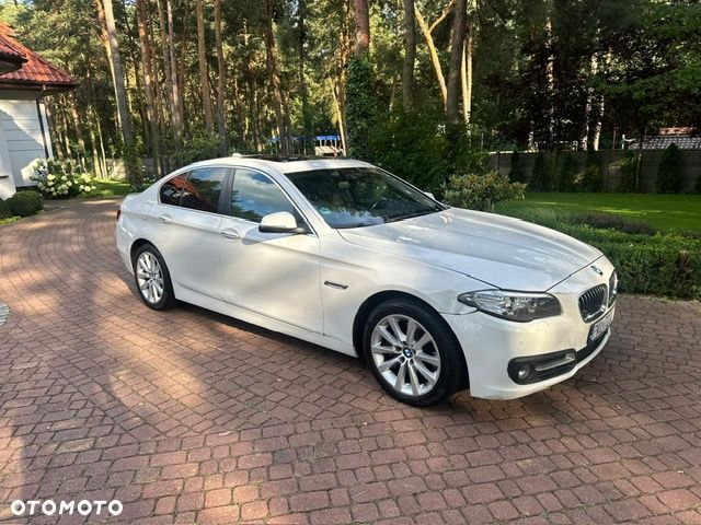 BMW Seria 5 530d xDrive Sport-Aut Modern Line - 4