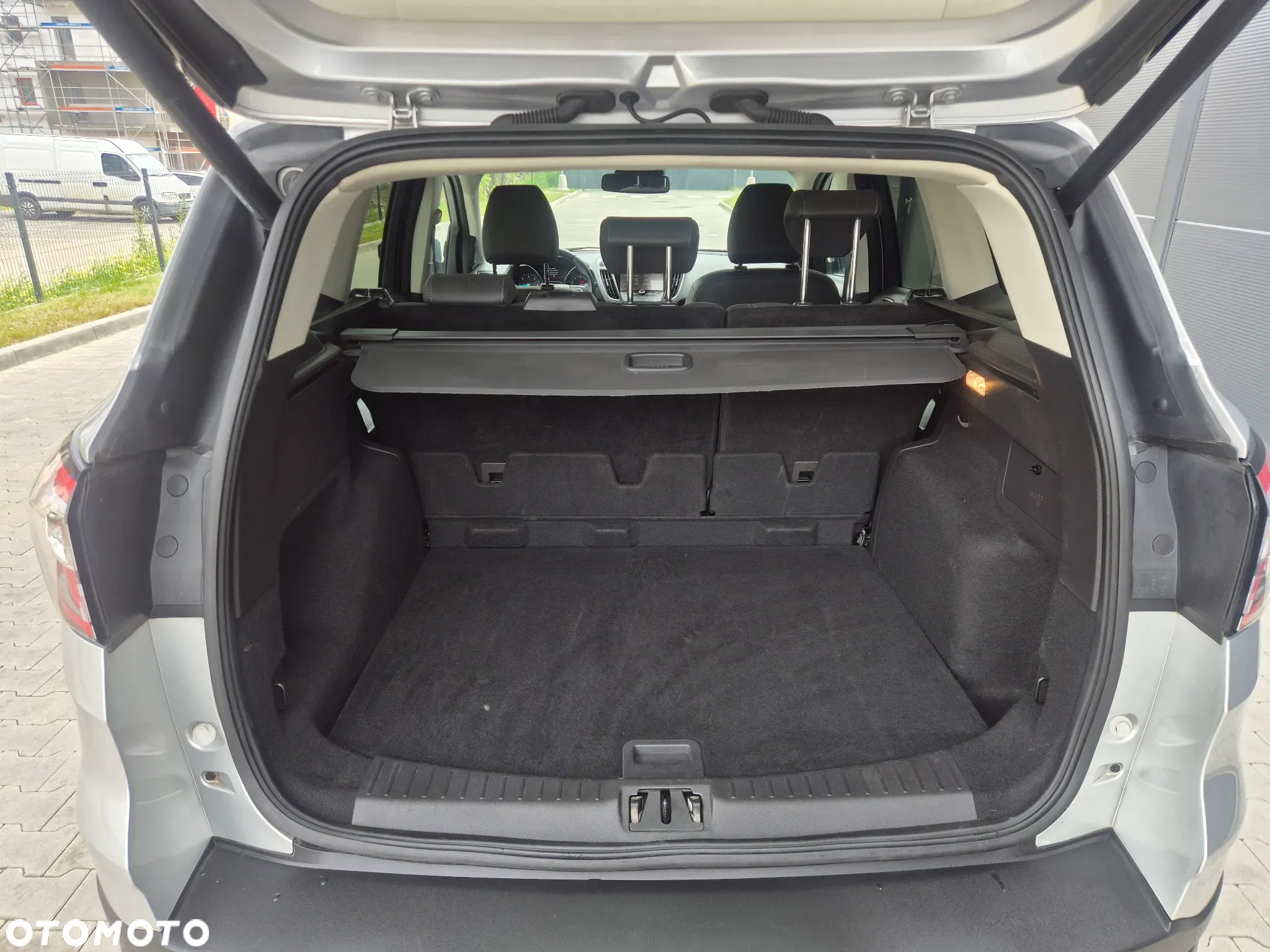 Ford Kuga 2.0 TDCi 2x4 Titanium - 10