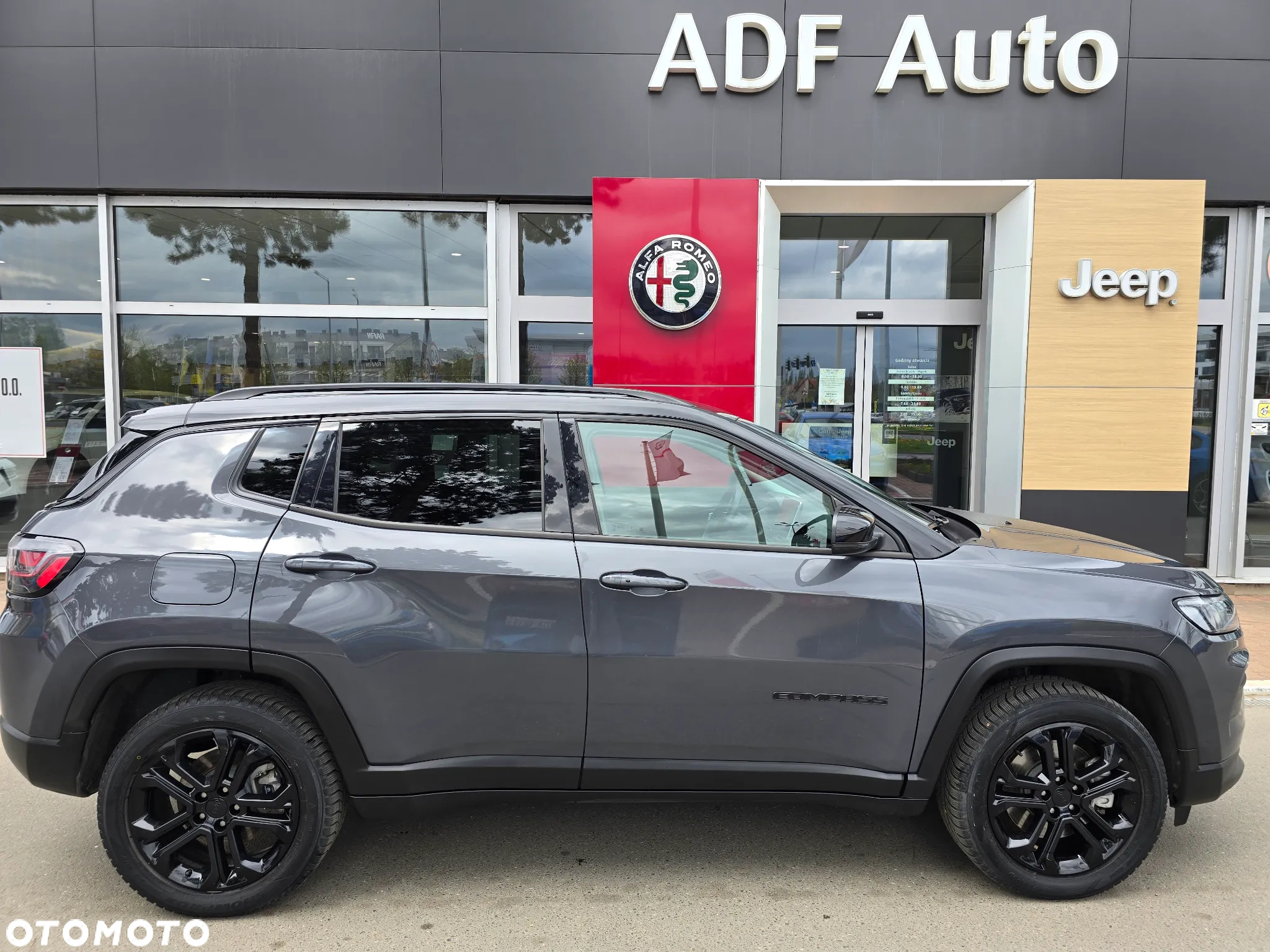 Jeep Compass - 9