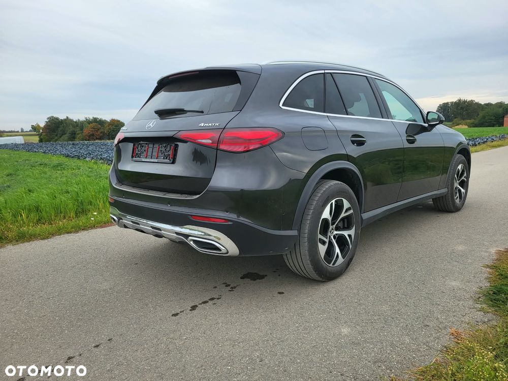 Mercedes-Benz GLC - 22