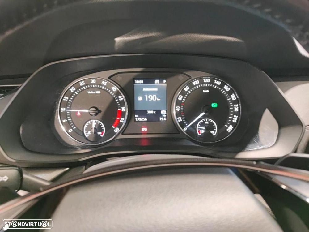 Skoda Octavia Break 2.0 TDI Sportline DSG - 4