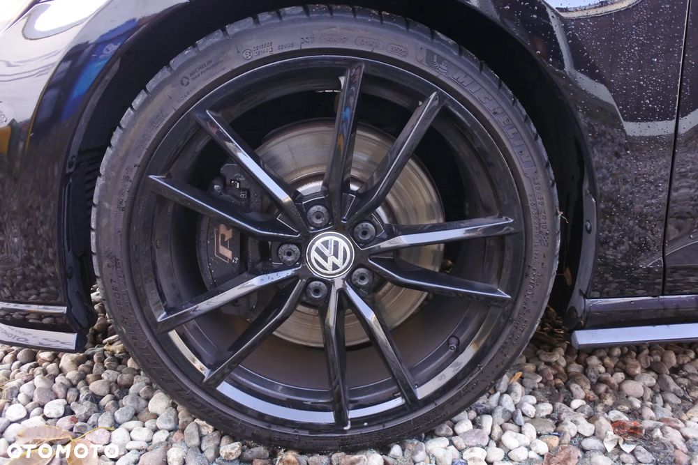 Volkswagen Golf - 33
