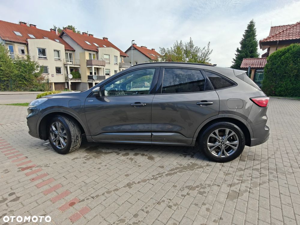 Ford Kuga 2.5P PHEV FWD ST-Line - 10
