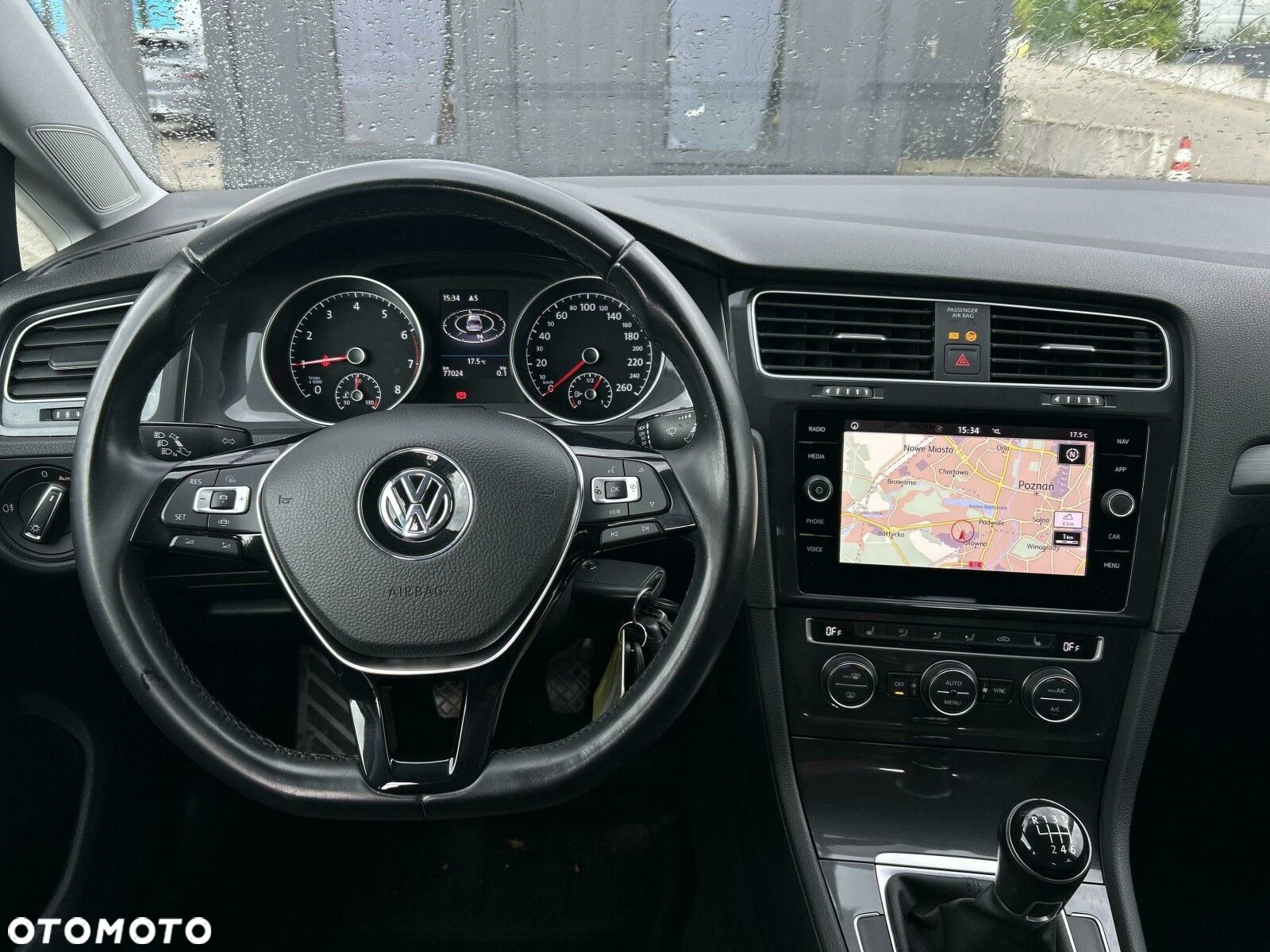 Volkswagen Golf VII 1.5 TSI BMT Comfortline - 15
