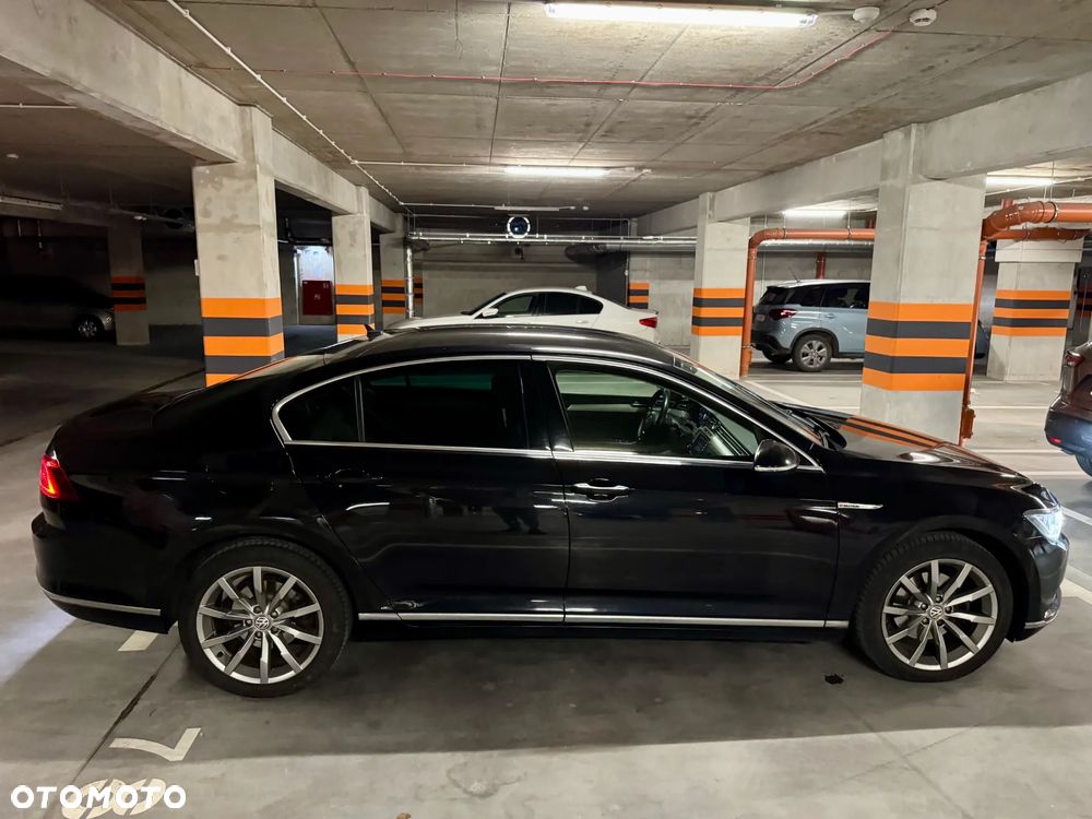Volkswagen Passat 2.0 TDI BMT 4Mot Highline DSG - 10