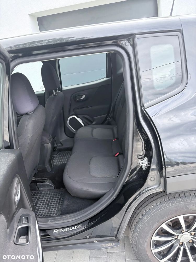 Jeep Renegade 1.6 E-TorQ Sport FWD - 7