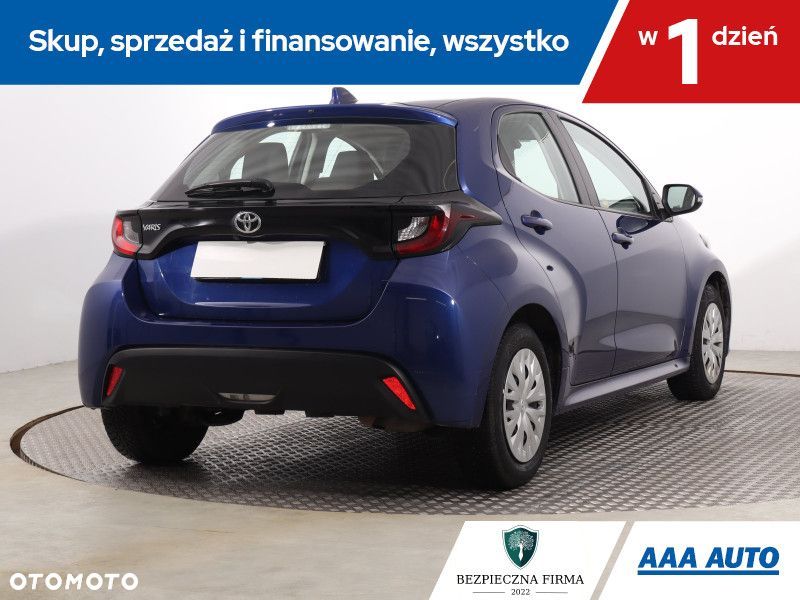 Toyota Yaris - 7