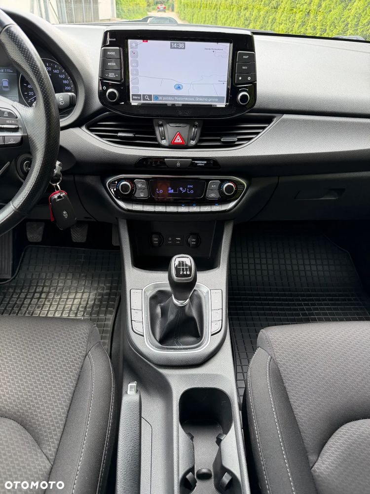 Hyundai i30 1.6 CRDI Select - 17