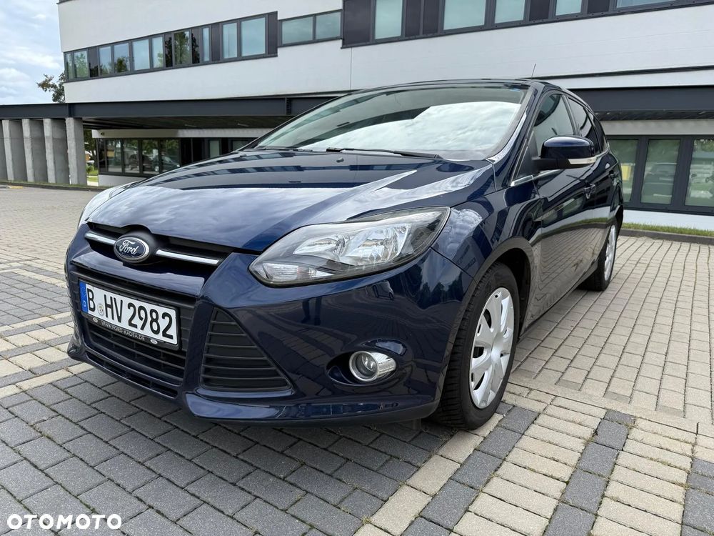 Ford Focus Turnier 1.0 EcoBoost Start-Stopp-System Champions Edition - 3