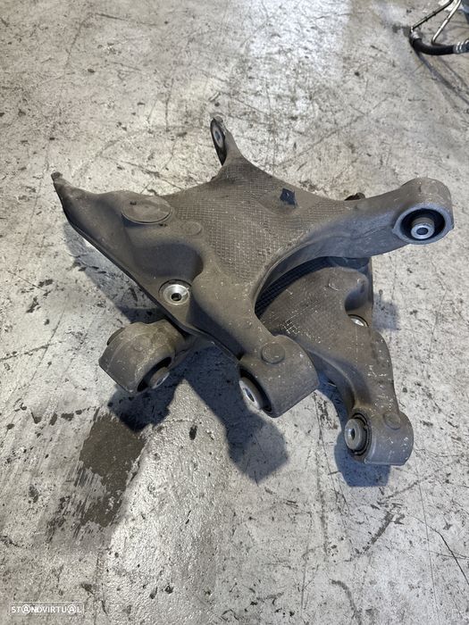 Triangulo suspensao traseira Bmw E60 esquerdo e direito - 1