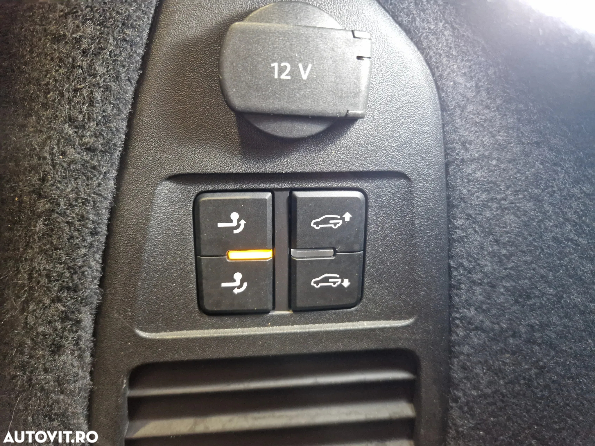 Volkswagen Touareg V6 TDI R-Style - 30