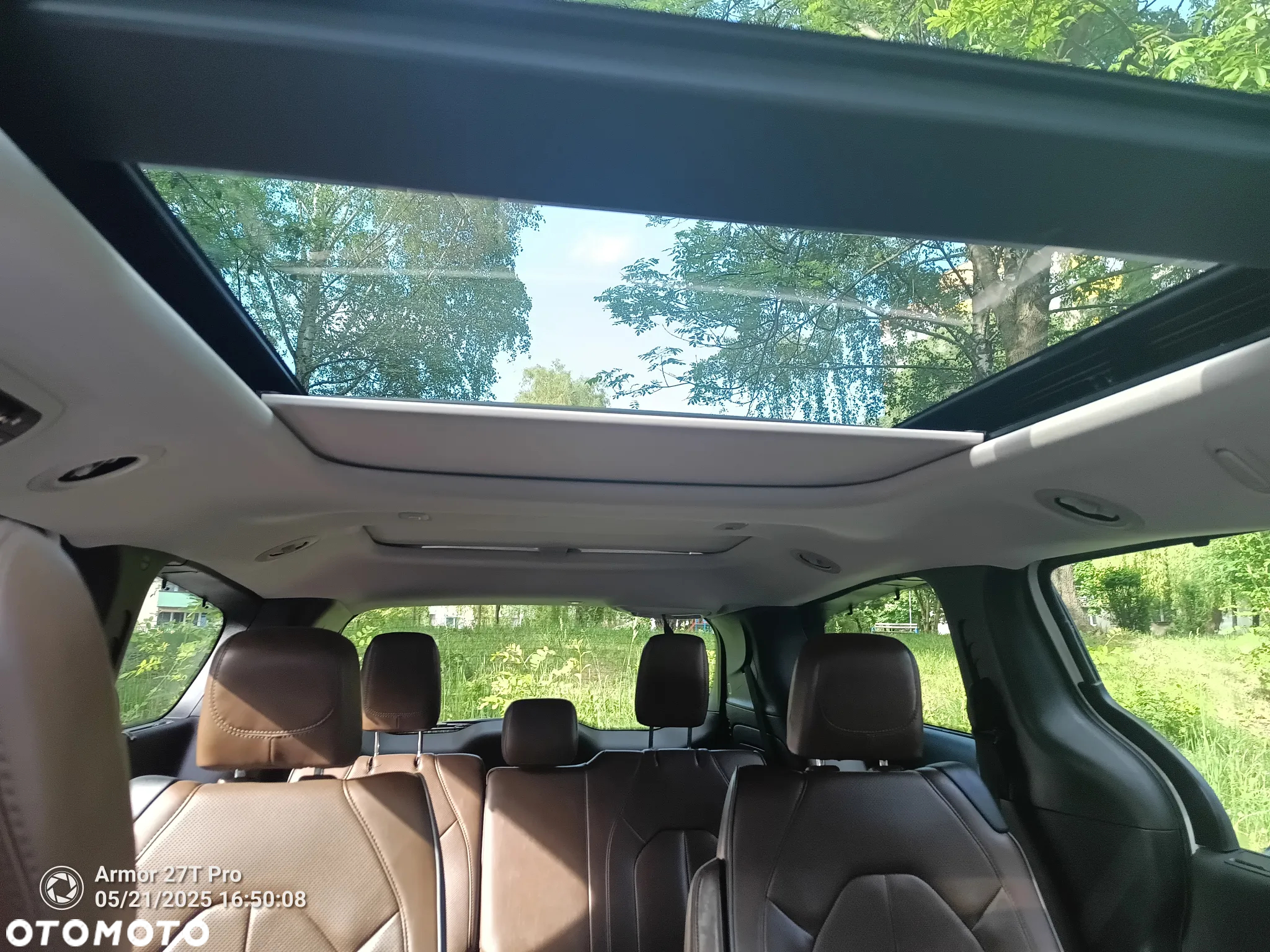 Chrysler Pacifica - 16