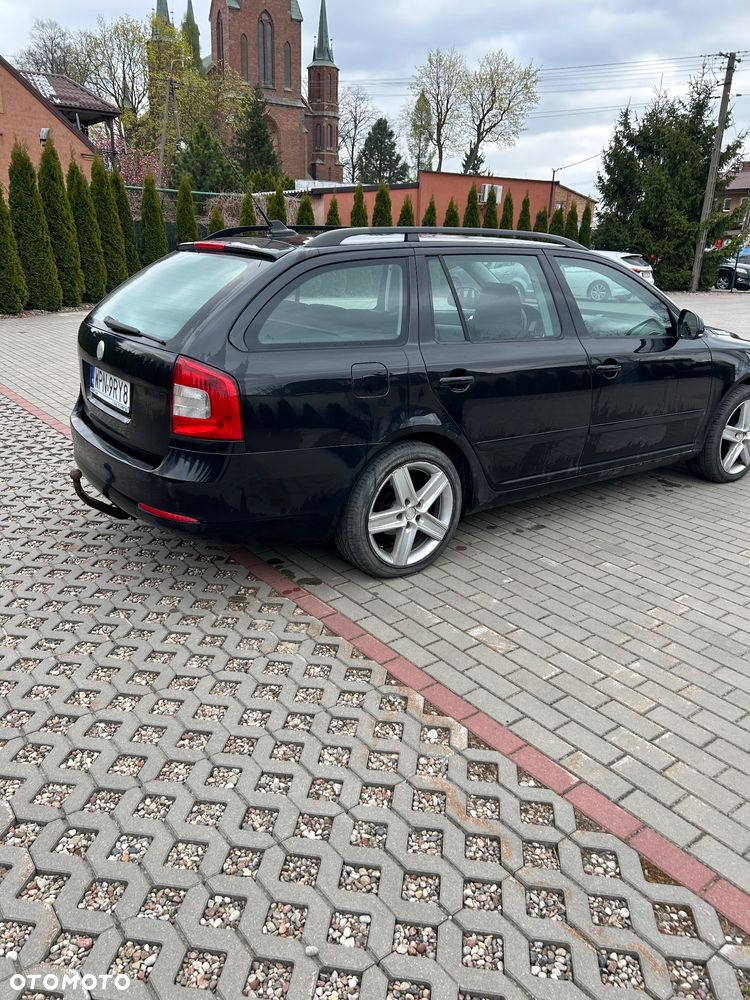Skoda Octavia 2.0 TDI Elegance - 4