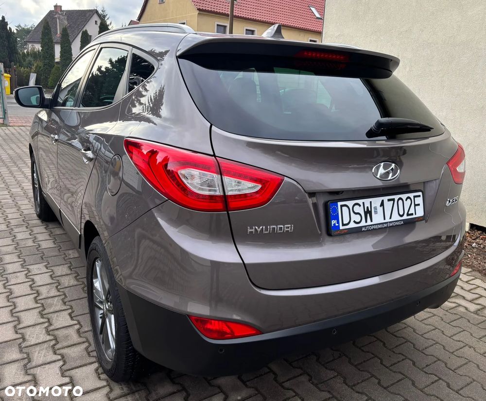 Hyundai ix35 blue 1.6 2WD Finale Gold - 10