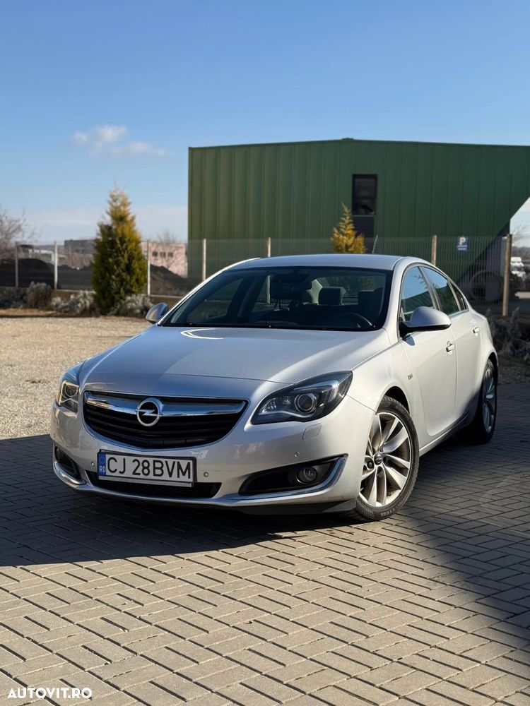 Opel Insignia 2.0 CDTI ECOTEC Start/Stop Edition - 2
