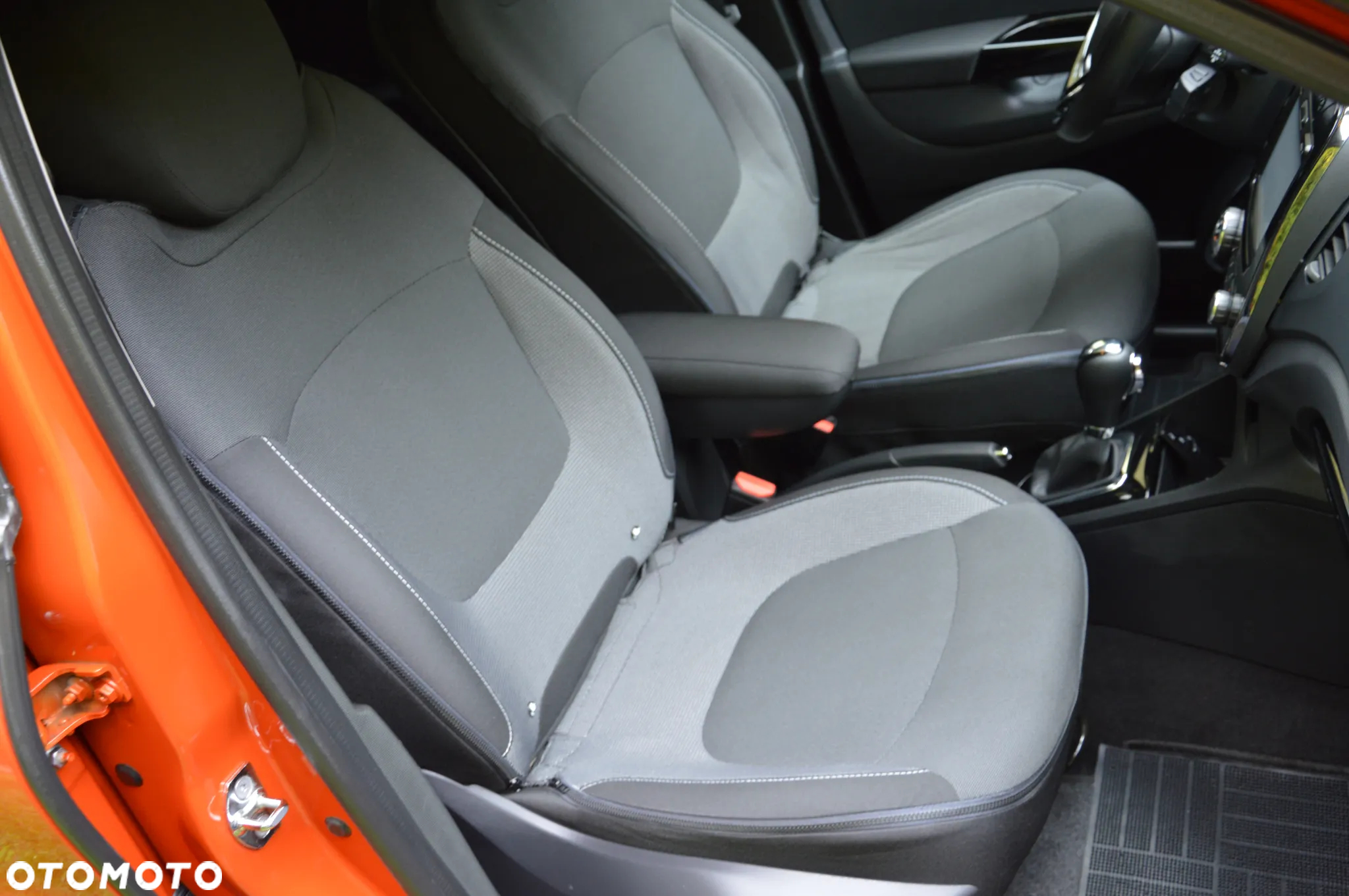 Renault Captur (ENERGY) dCi 90 EDC BOSE EDITION - 29