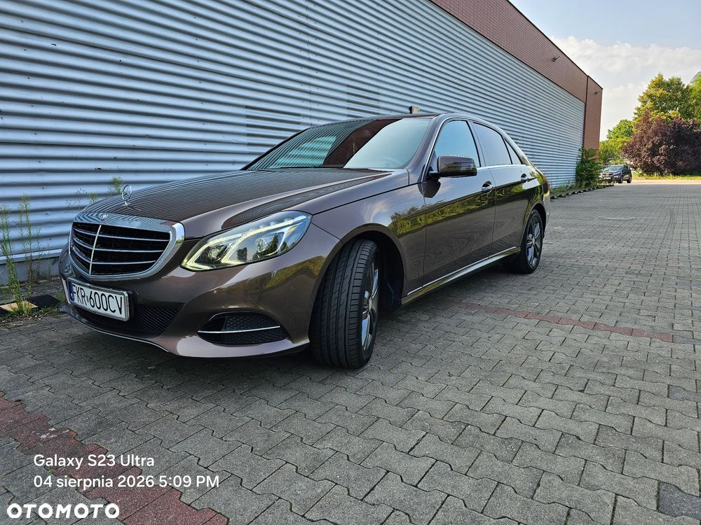 Mercedes-Benz Klasa E 200 7G-TRONIC Elegance - 1