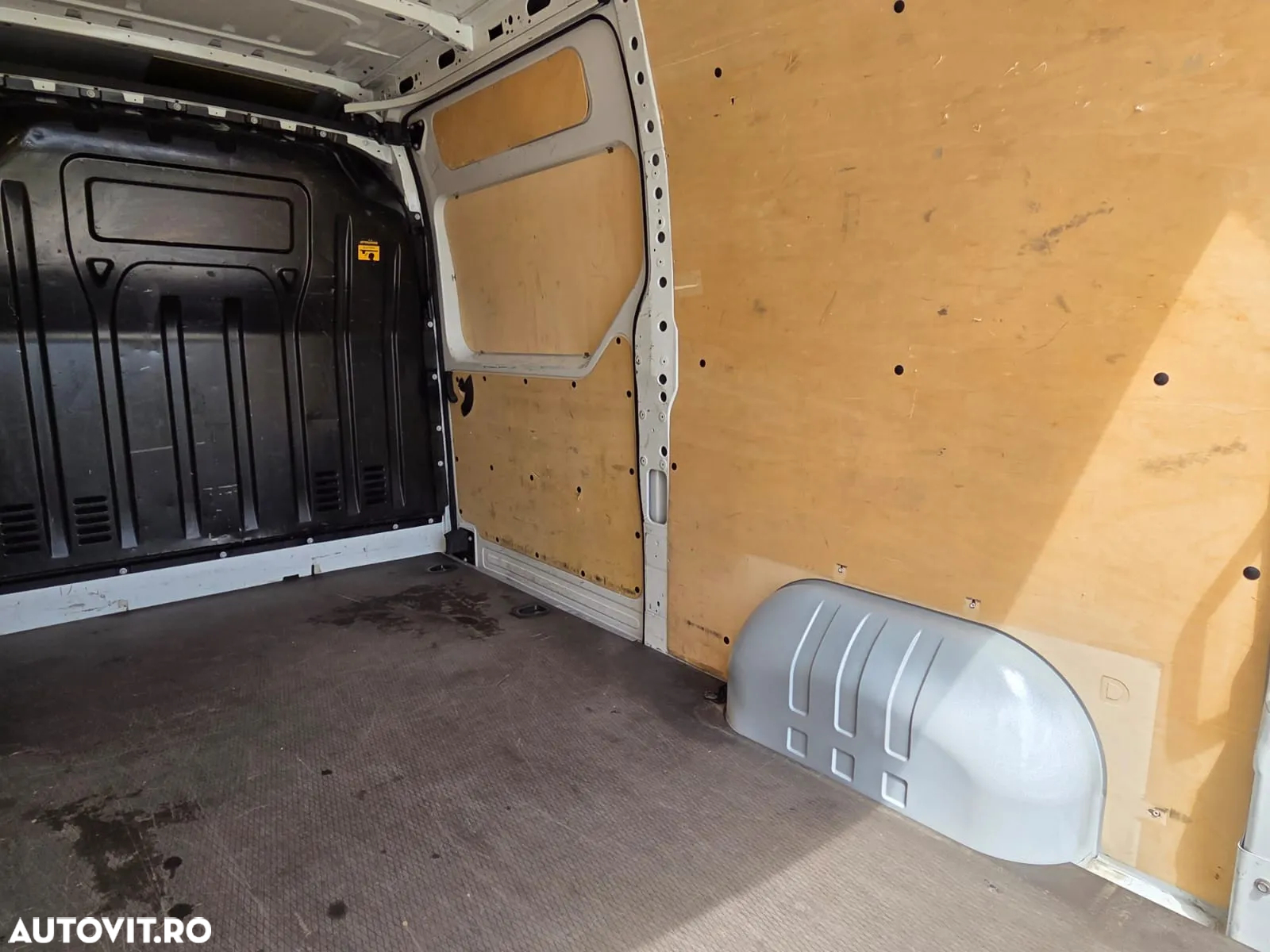 Renault New Master L2H2 - 13