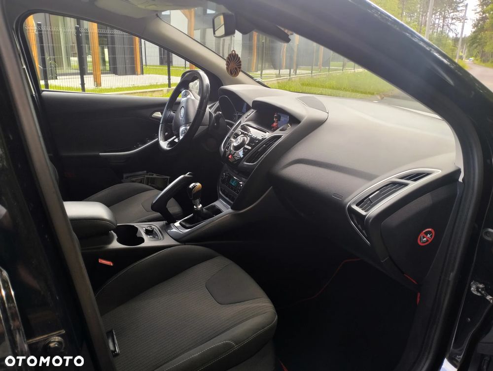 Ford Focus 1.6 TDCi DPF Start-Stopp-System Business - 13