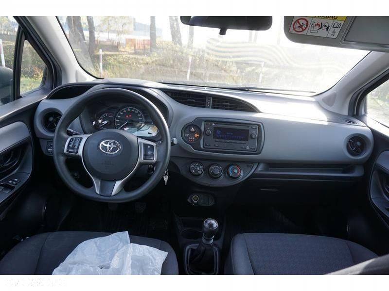 Toyota Yaris - 26