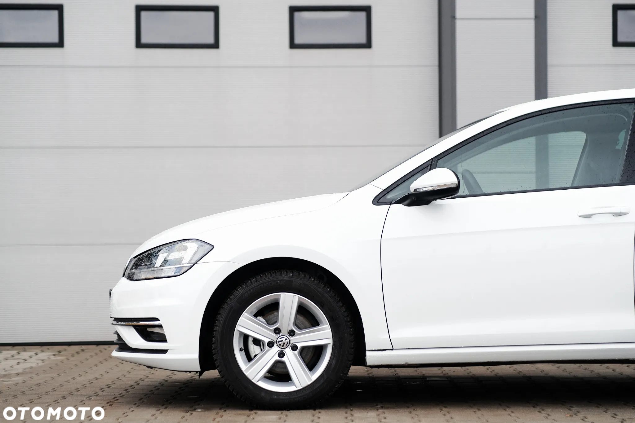 Volkswagen Golf - 4