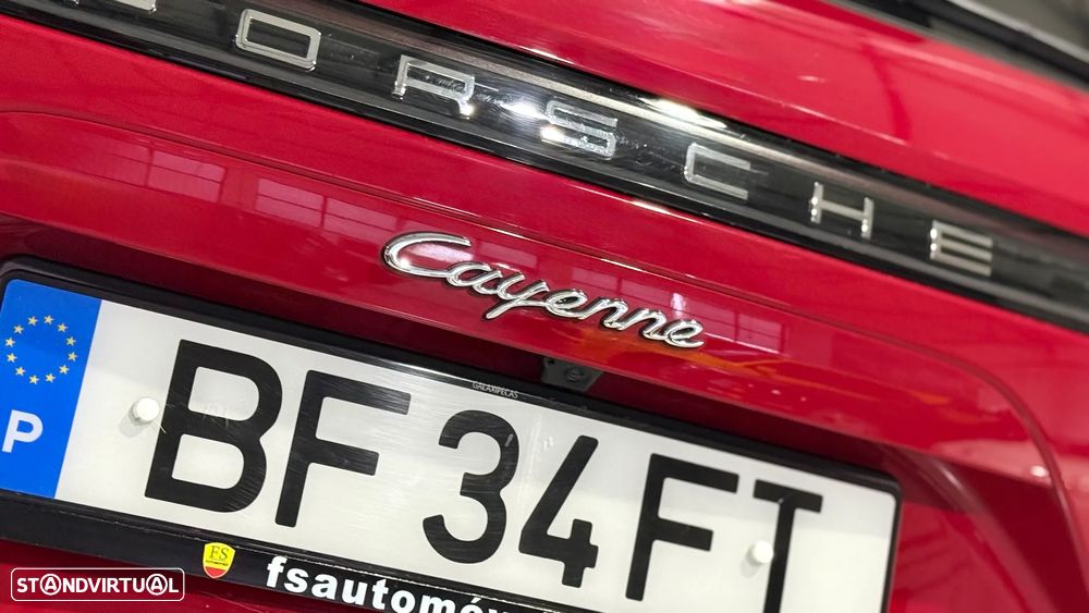 Porsche Cayenne E-Hybrid - 11